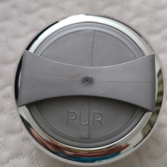 Urban Decay Eyeshadow in Purple - Picture 3 of 7